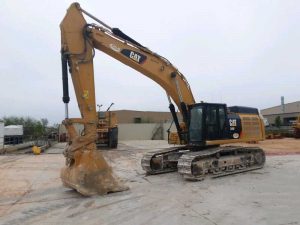 2017 CAT 349FL EXCAVATOR