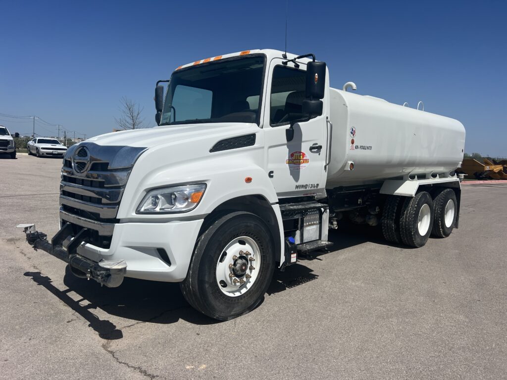 2024 HINO XL8M 4,000 Gallon Water Truck 6 2024 HINO XL8M 4,000 Gallon Water Truck