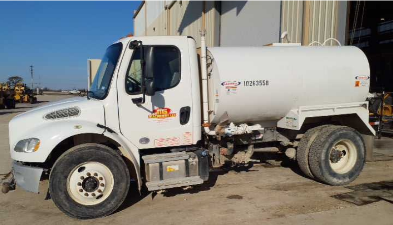 2019 Freightliner M2-106 2,000 Gallon Water Truck 2 2019 Freightliner M2-106 2,000 Gallon Water Truck